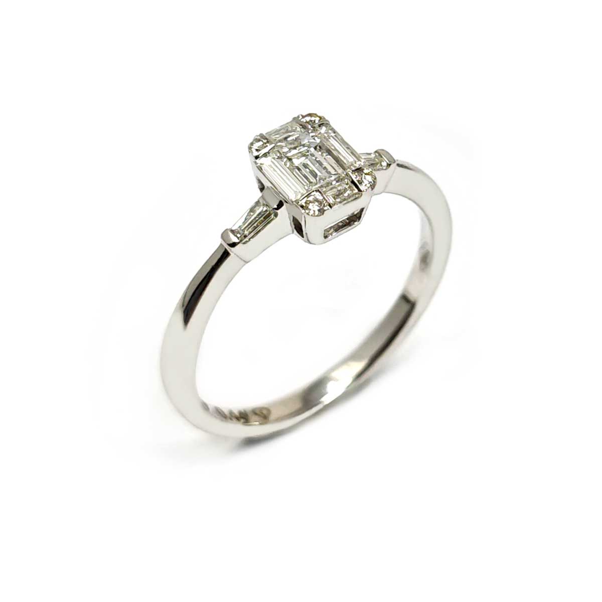 Anello con Diamanti Taglio Baguette CT 0.44