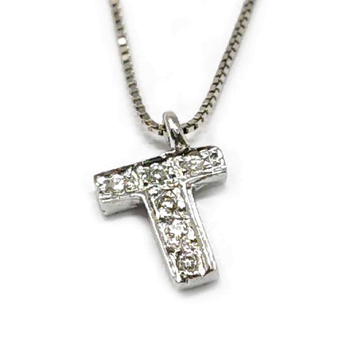Pendente Lettera T con Diamanti CT. 0.05