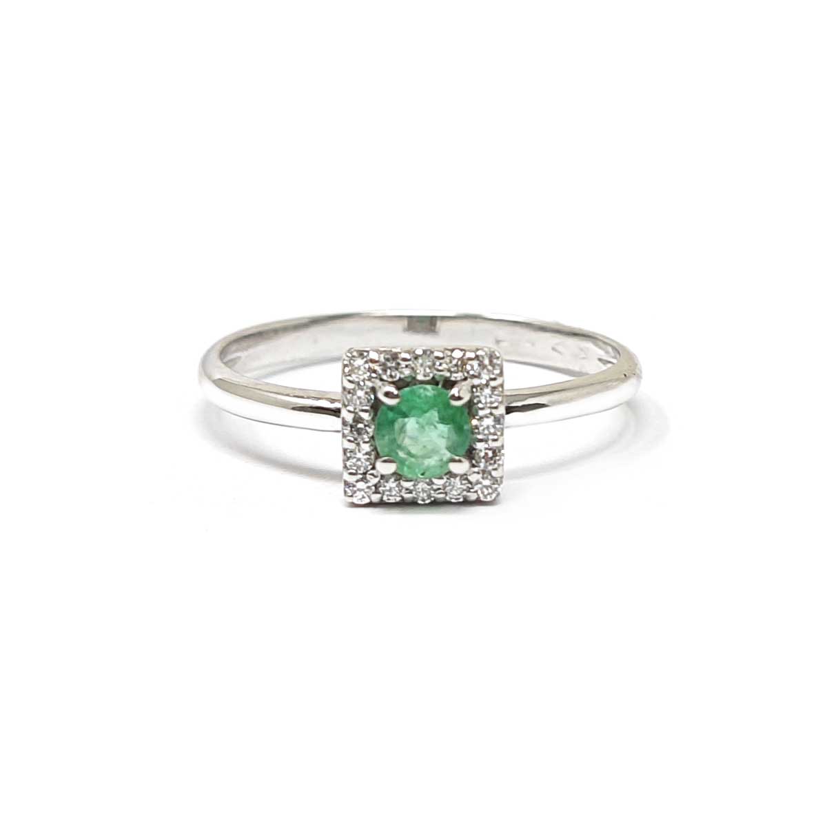 Anello con Smeraldo CT 0.25 e Diamanti CT 0.15