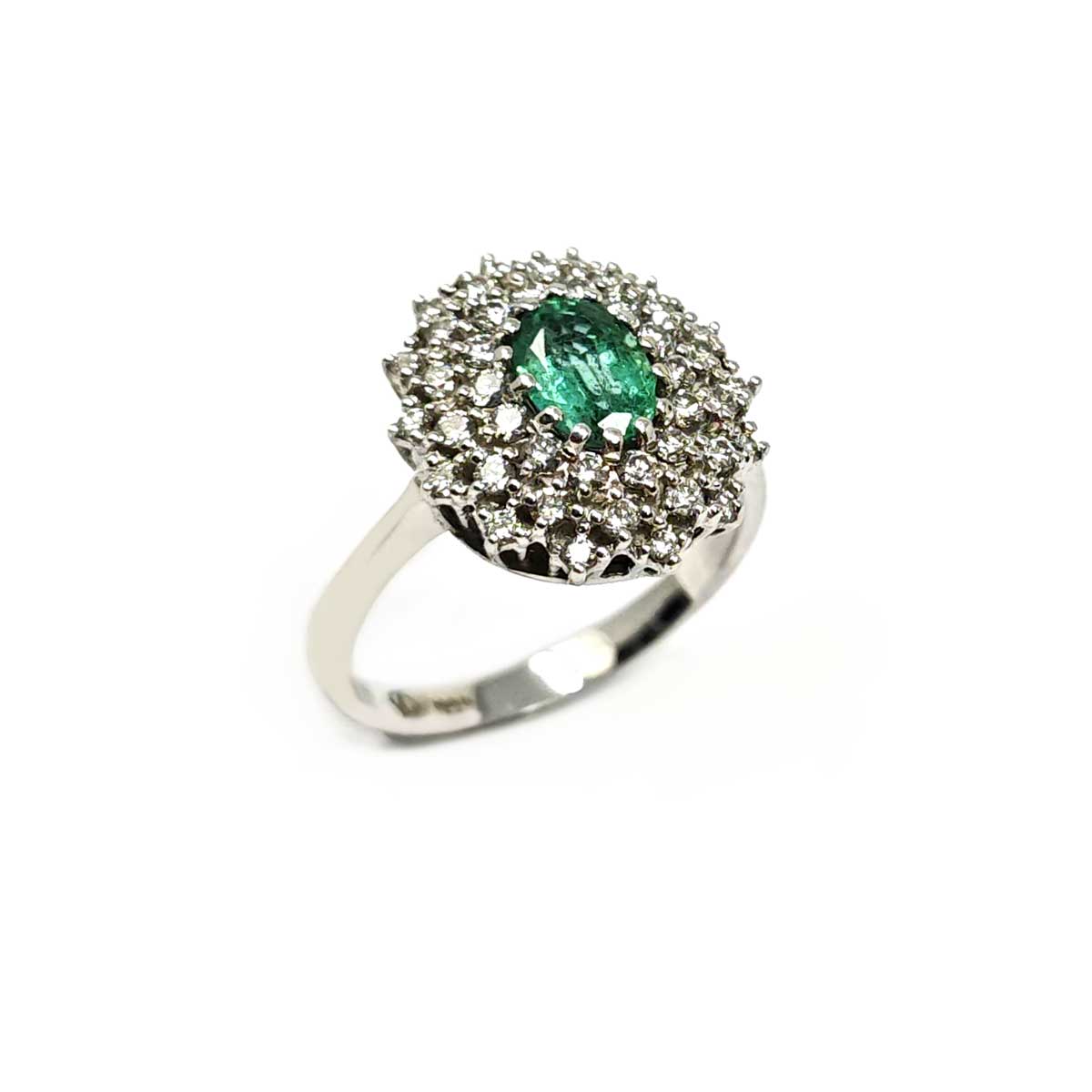 Anello con Smeraldo CT 0,80 e Diamanti CT 0.72