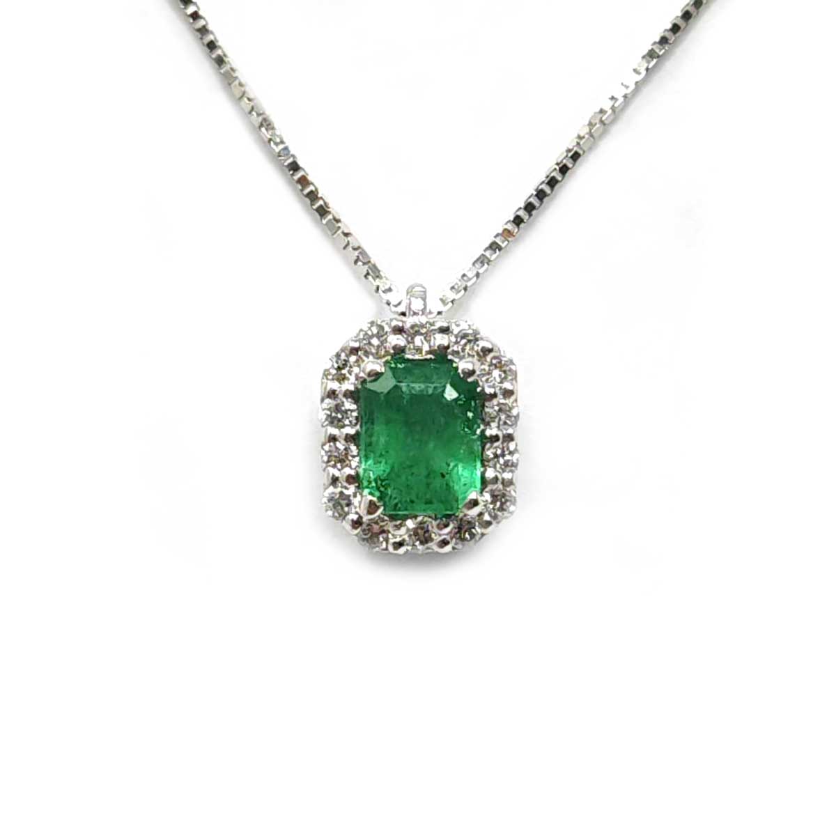 Pendente con Smeraldo Rettangolare CT 0.40 e Diamanti CT 0.15