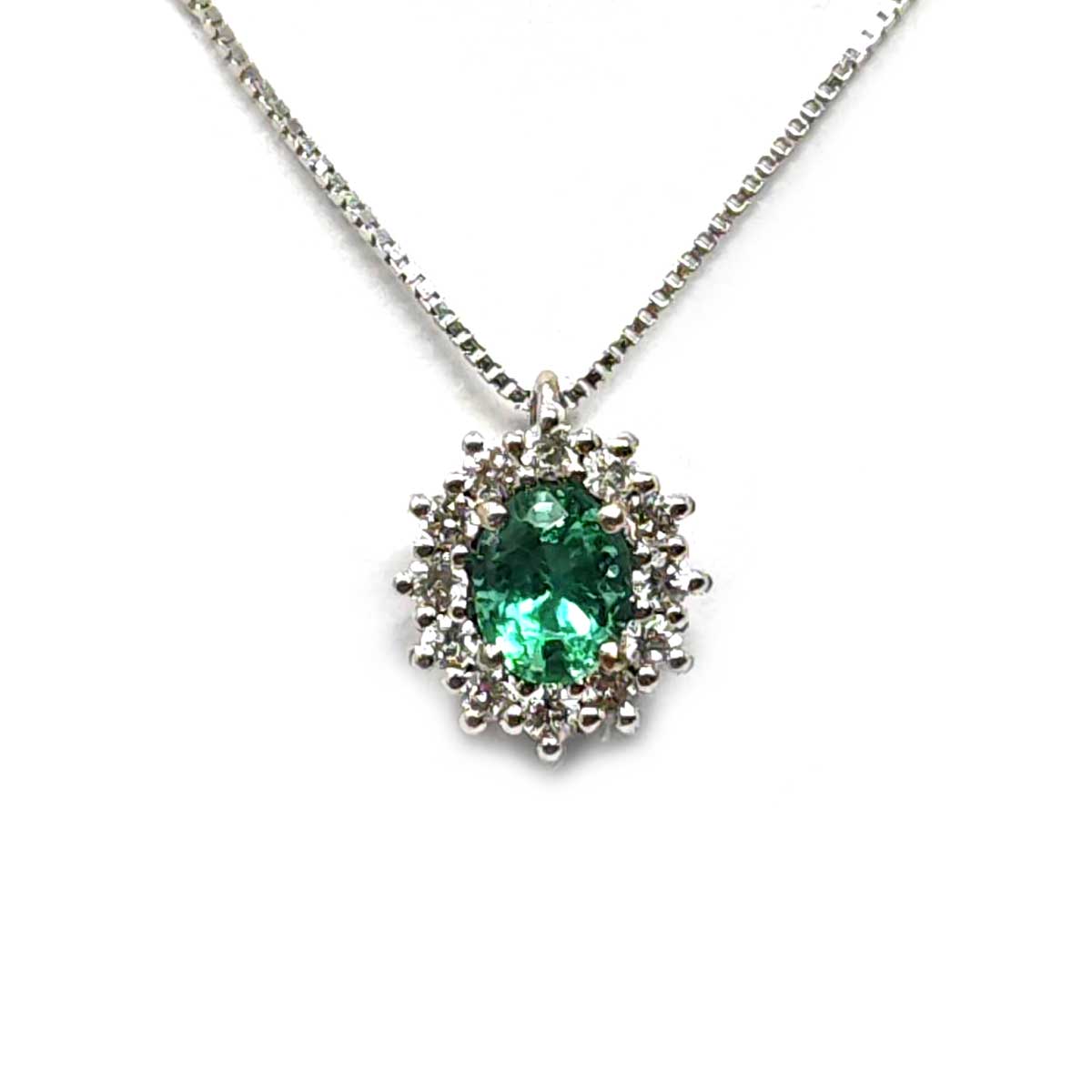 Pendente con Smeraldo CT 0.45 e Diamanti CT 0.20