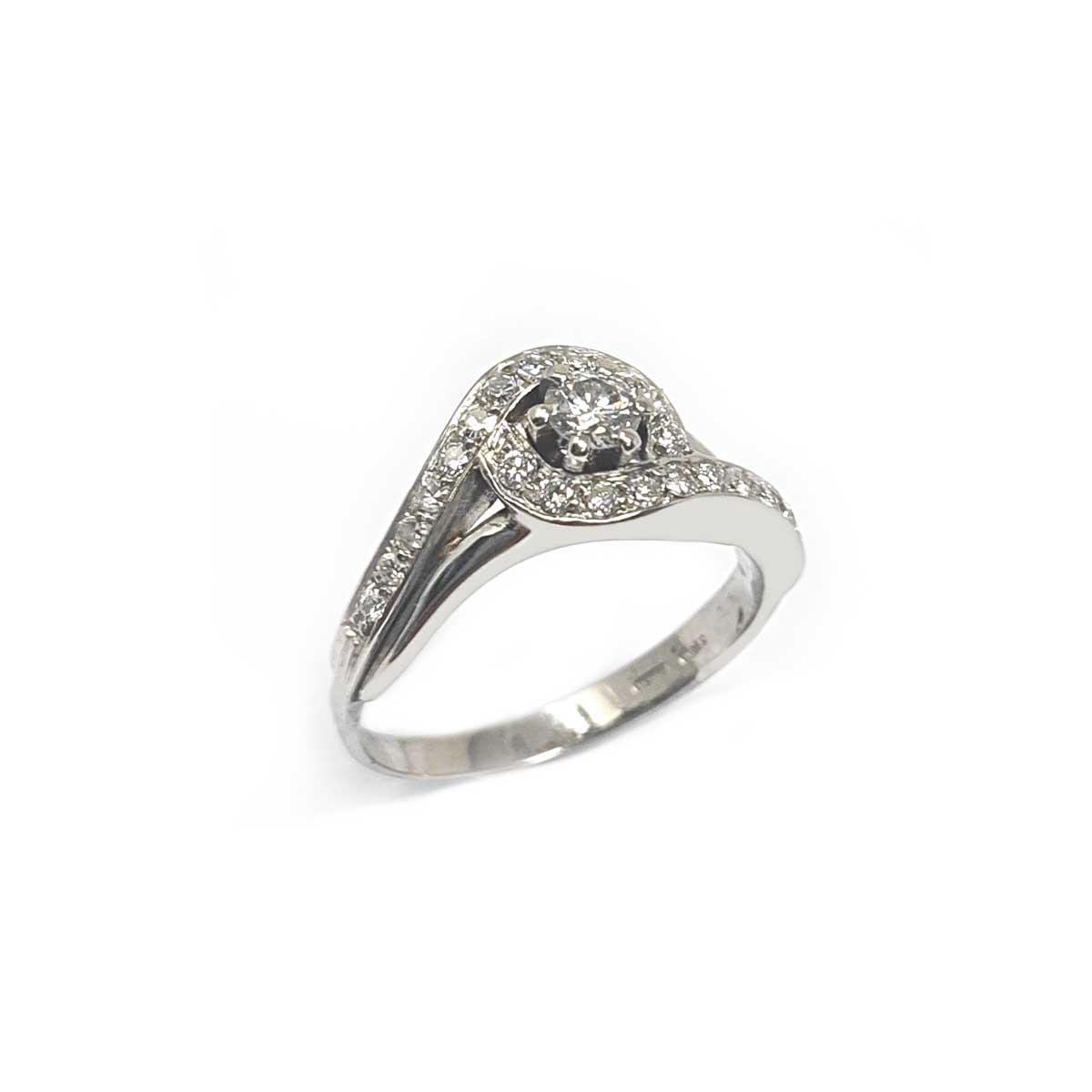 Anello in Oro Bianco e Diamanti CT 0.48