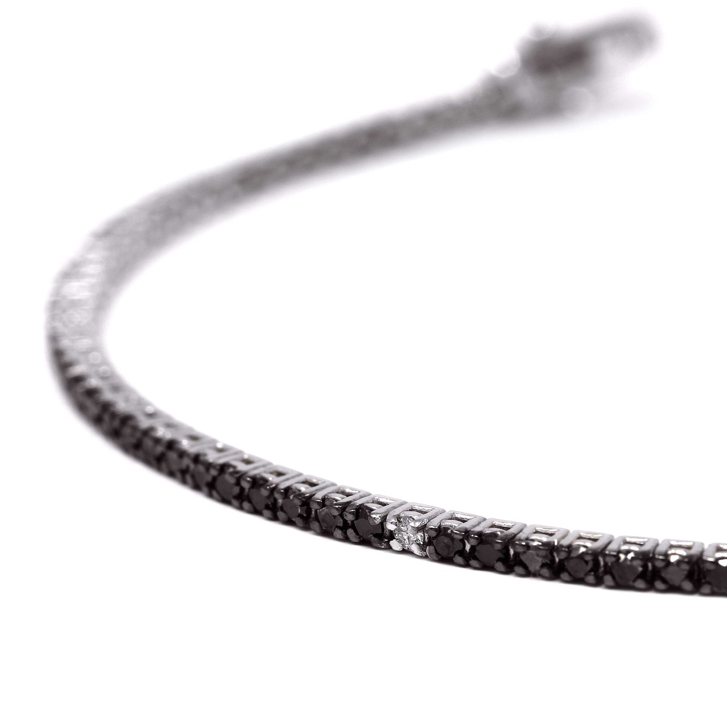 Bracciale Tennis con Diamanti Neri CT 1.65 e Bianchi CT 0.07