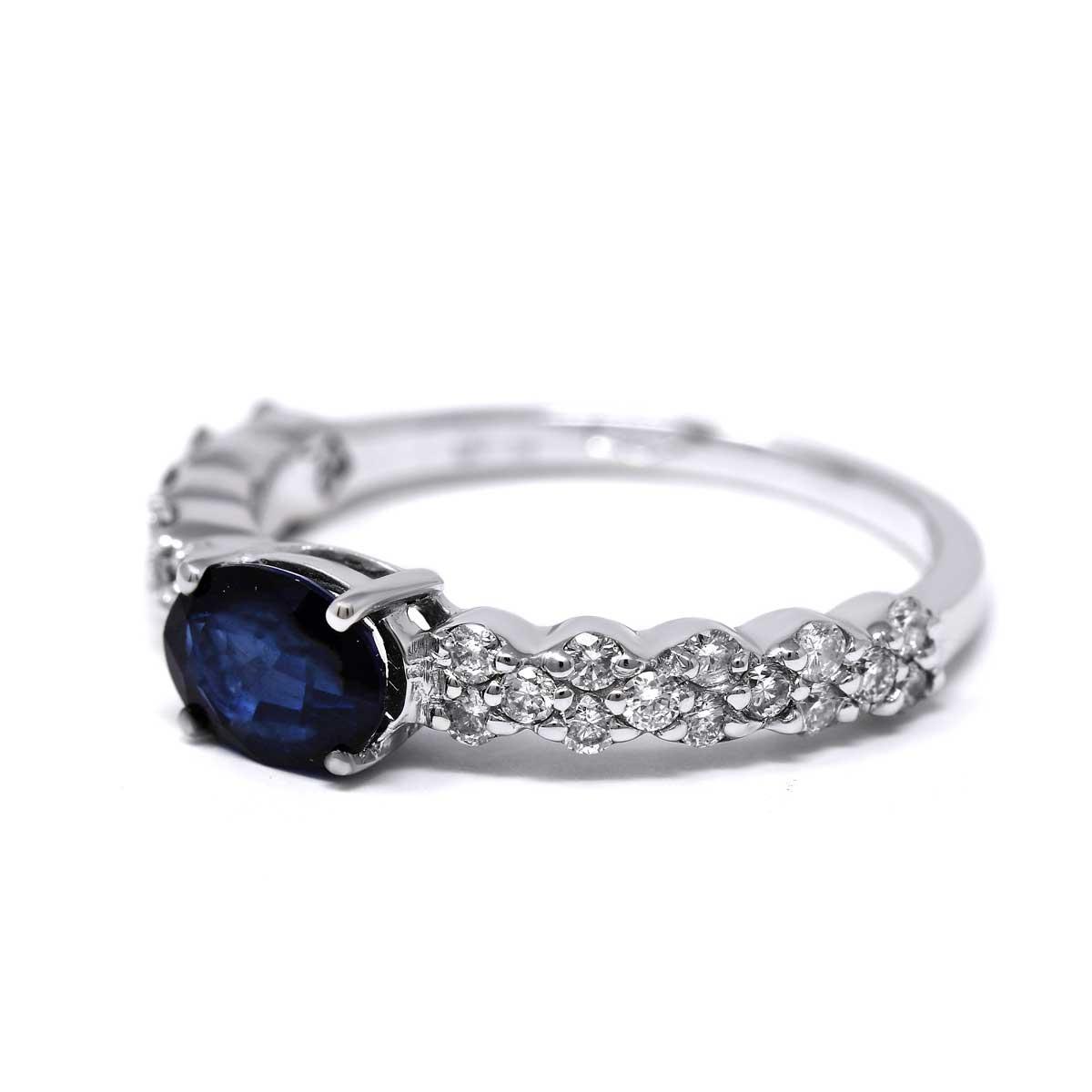 Anello con Zaffiro CT 1.08 e Diamanti CT 0.55