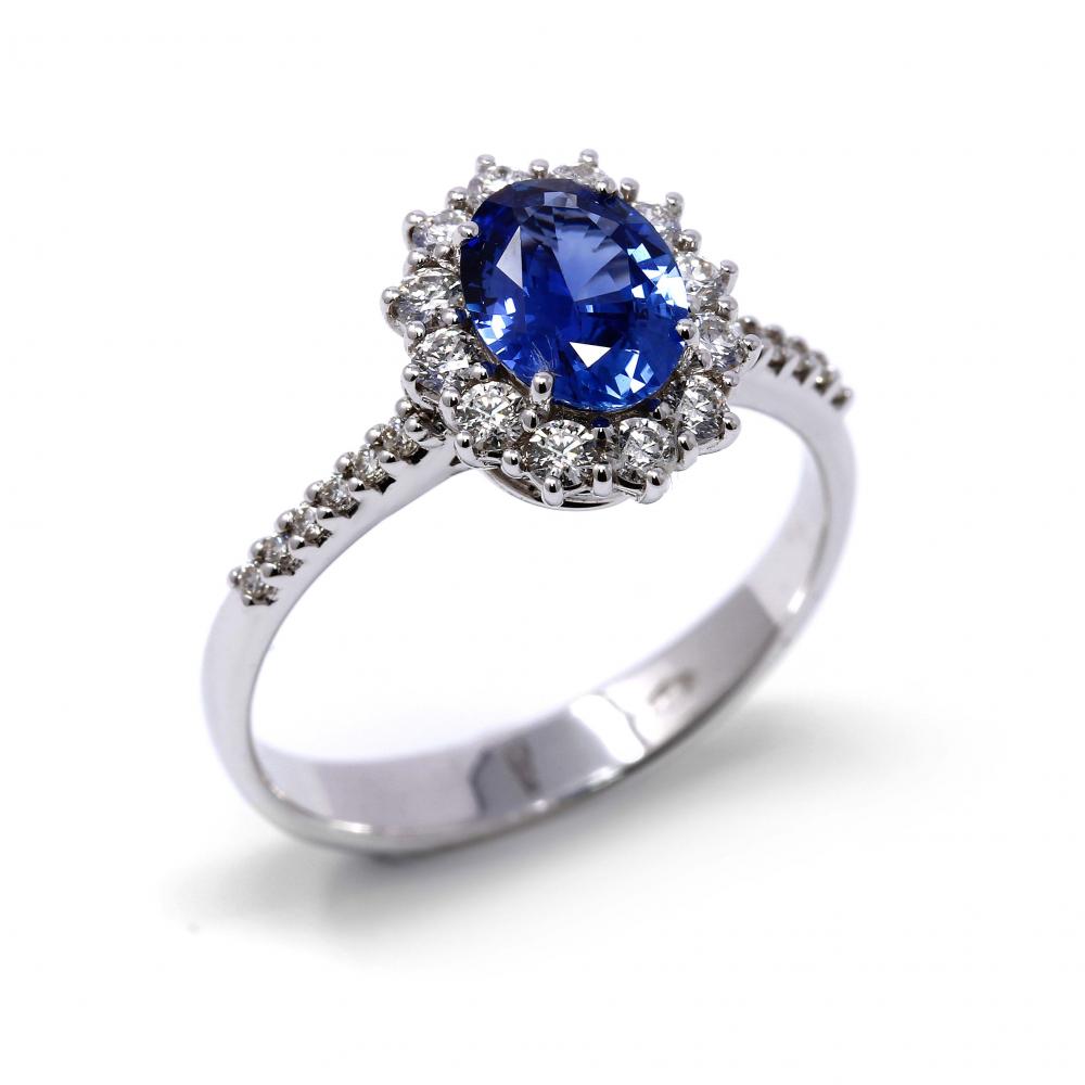 Anello a Cestello con Zaffiro CT 1.13 e Diamanti CT 0.45