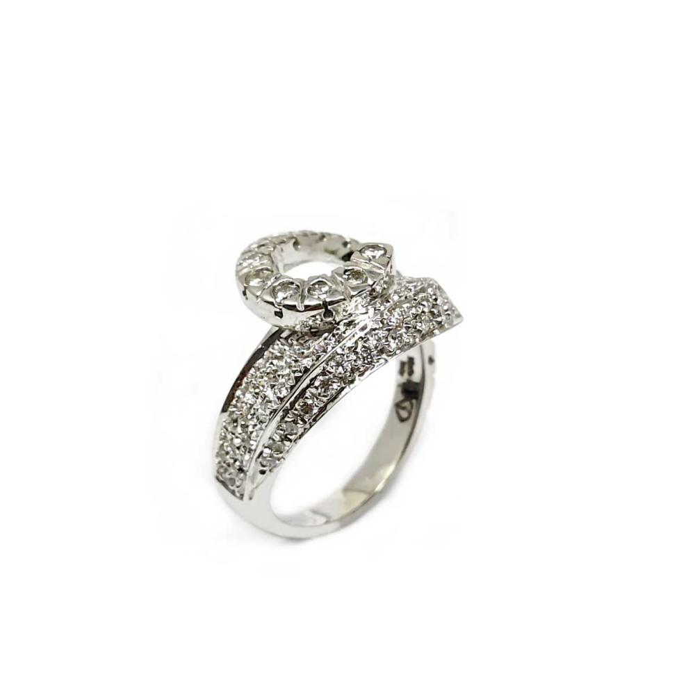 Anello in Oro Bianco con Diamanti CT 1.02