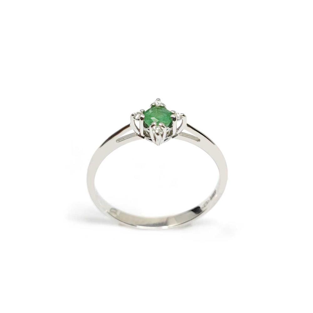 Anello con Smeraldo CT 0.19 e Diamanti CT 0.03