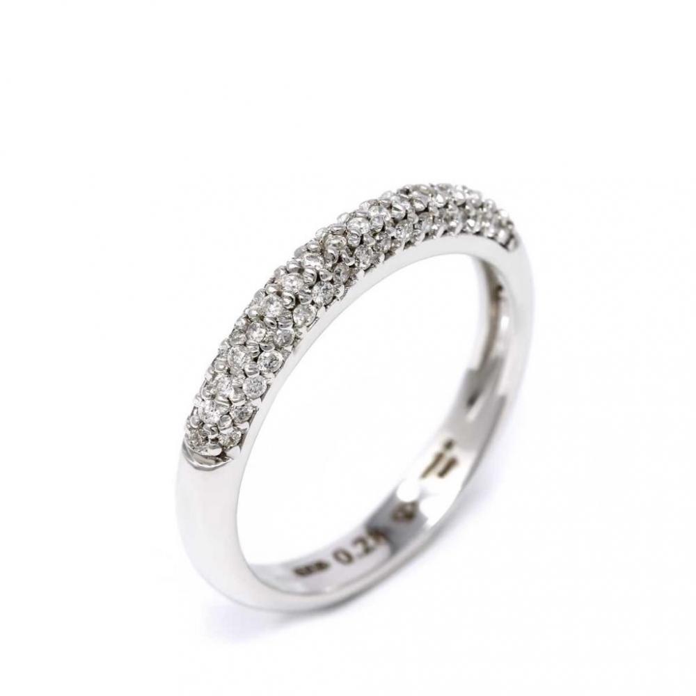 Anello Fascia con 52 Diamanti CT 0.28