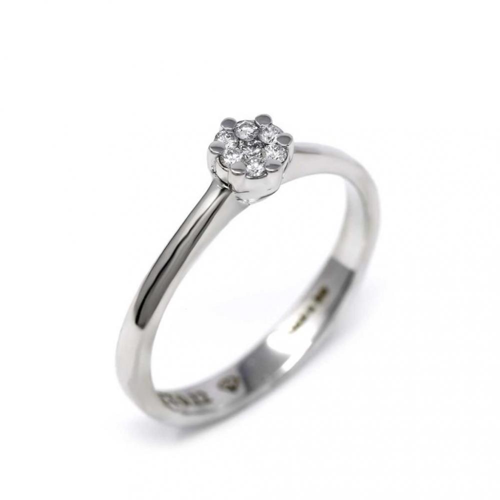 Anello Rosetta Battuta con 7 Diamanti CT 0.12