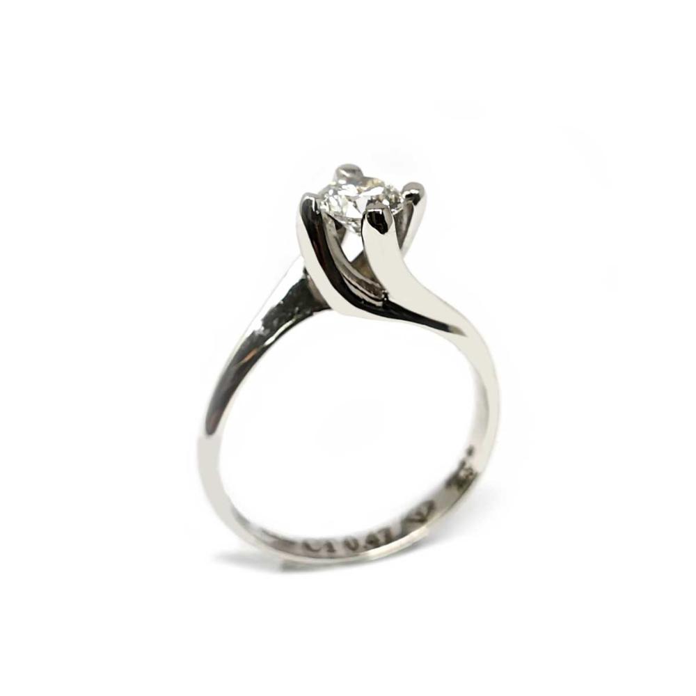 Anello Solitario con Diamante linea Valentino CT 0.47
