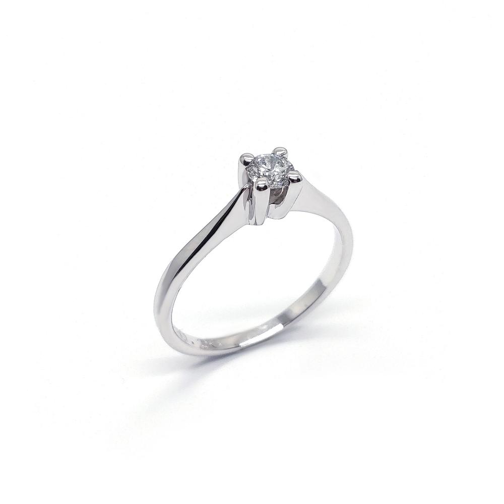 Anello Solitario linea Giza con Diamante CT 0.26