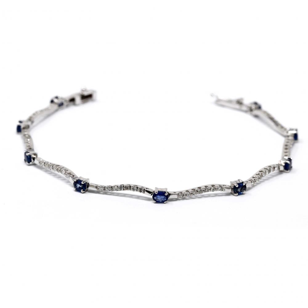 Bracciale con Zaffiri Ovali CT 2.16 e onde di Diamanti CT 0.58