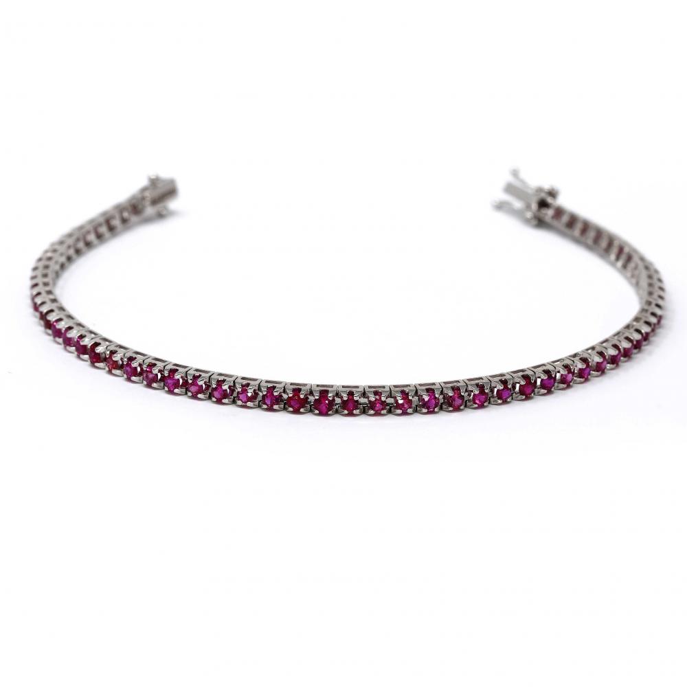 Bracciale Tennis con Rubini CT 2.75 in oro Bianco