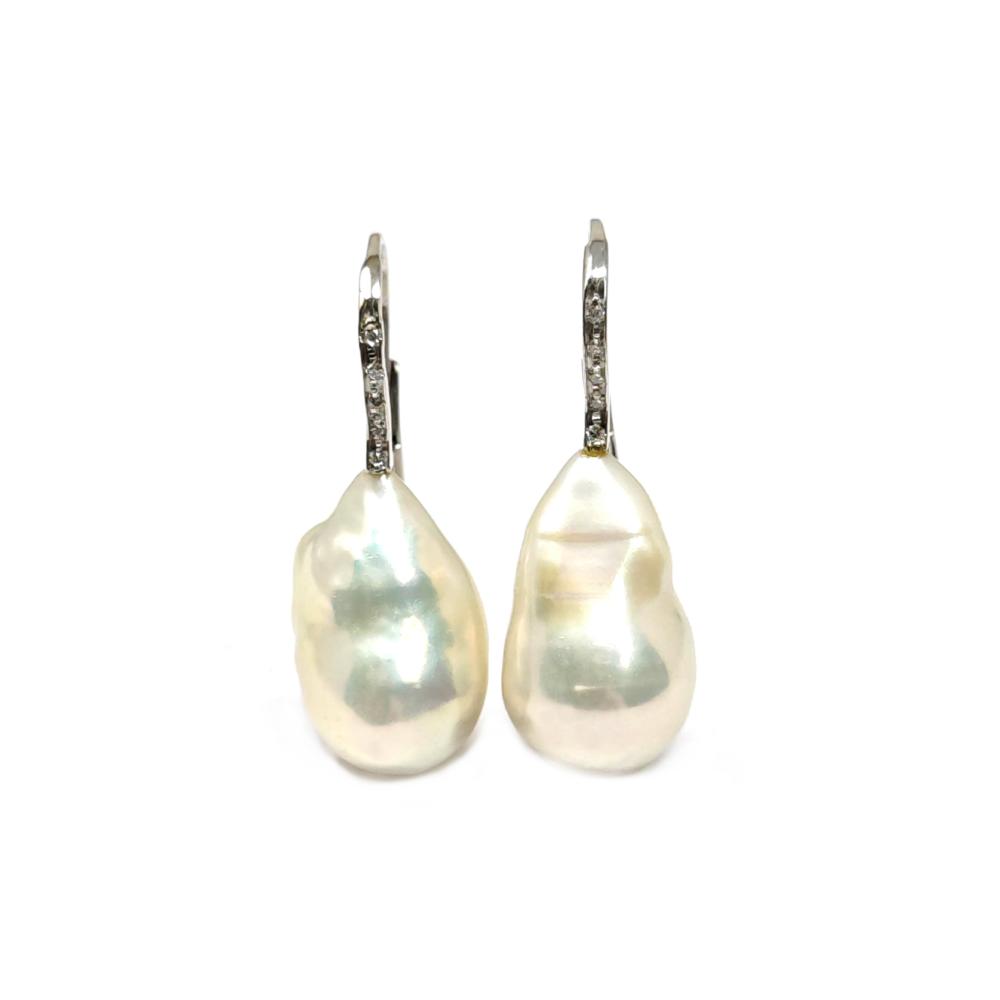 Orecchini con Perla Scaramazza e Diamanti CT 0.04