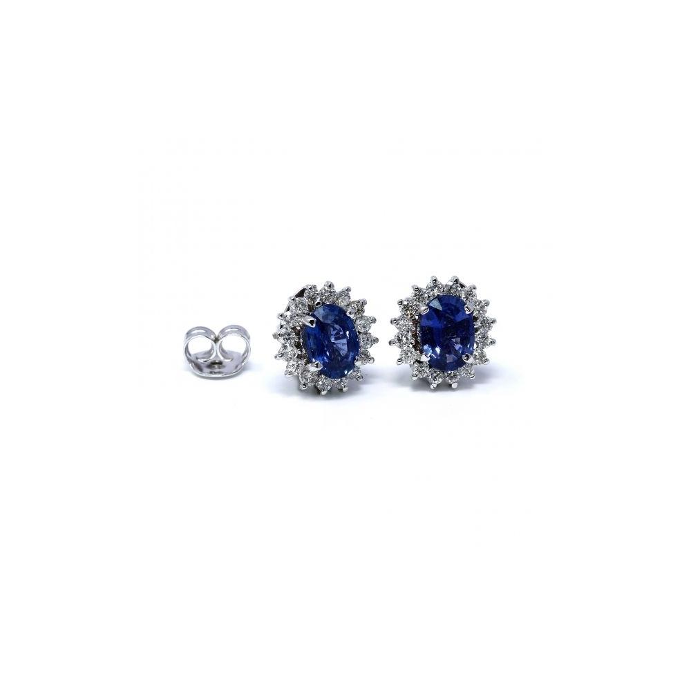 Orecchini con Zaffiri CT 2.00 e Diamanti CT 0.56