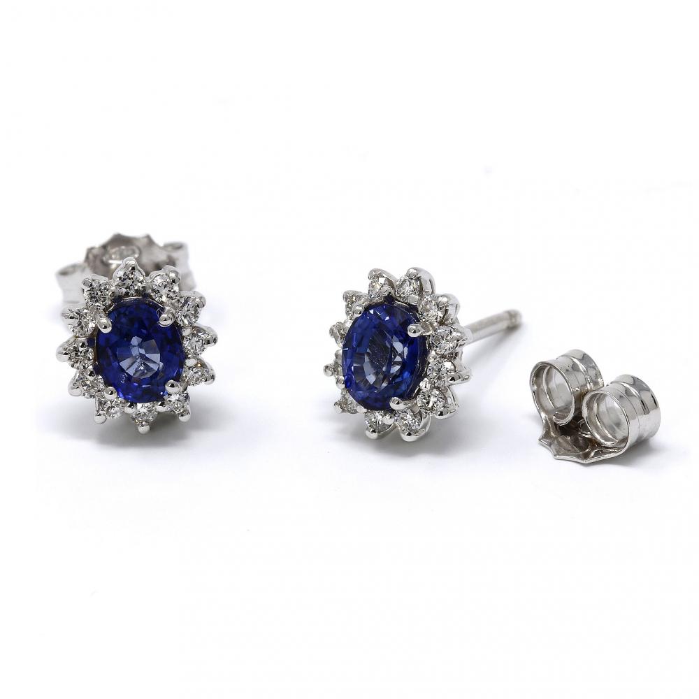 Orecchini con Zaffiro CT 0.74 e Diamanti CT 0.24