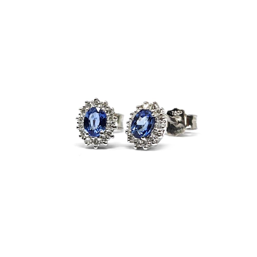 Orecchini con Zaffiro CT 0.40 e Diamanti CT 0.12
