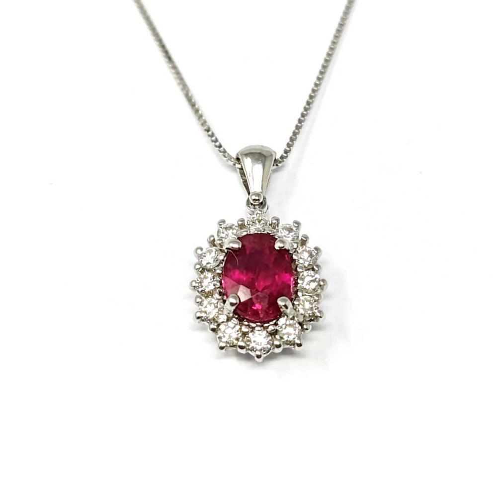 Pendente con Diamanti CT 0.35 e Rubino ct 1.20 Mozambico