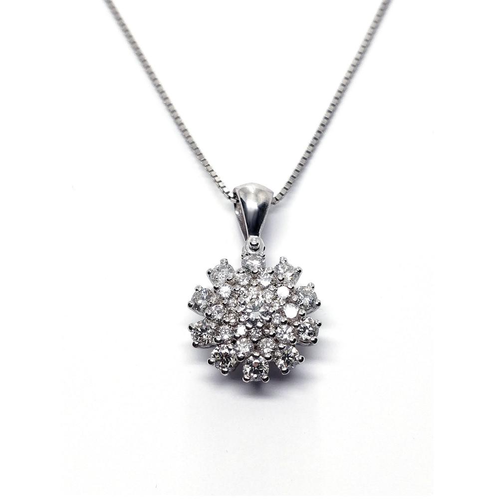 Pendente in Oro Bianco con Diamanti CT 0.70