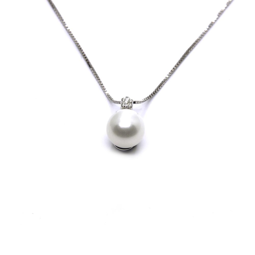 Pendente con Perla 6.5/7 e Diamante CT 0.02