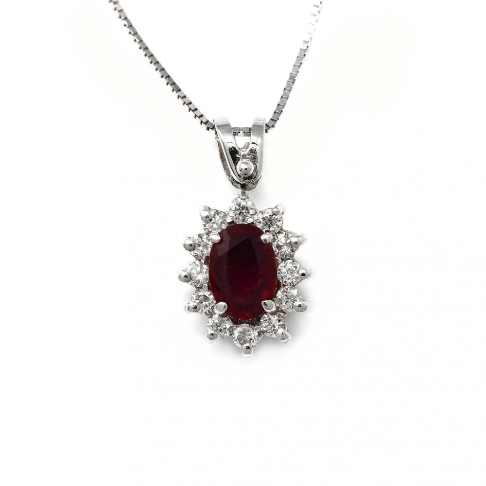 Pendente con Rubino CT 0.58 e Diamanti CT 0.25