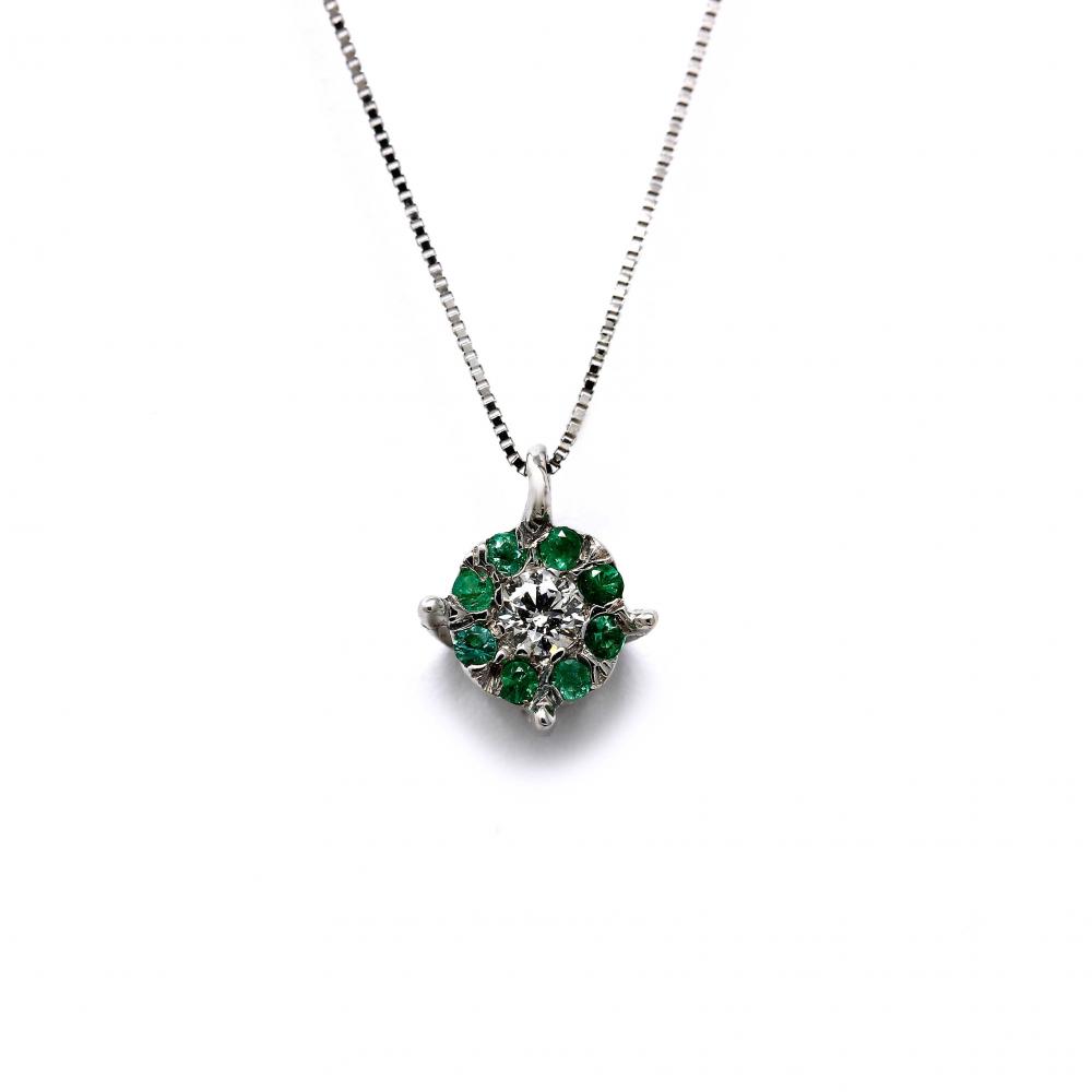 Pendente con Smeraldi CT 0.06 e Diamanti Bianchi CT 0.07 Modello Margherita