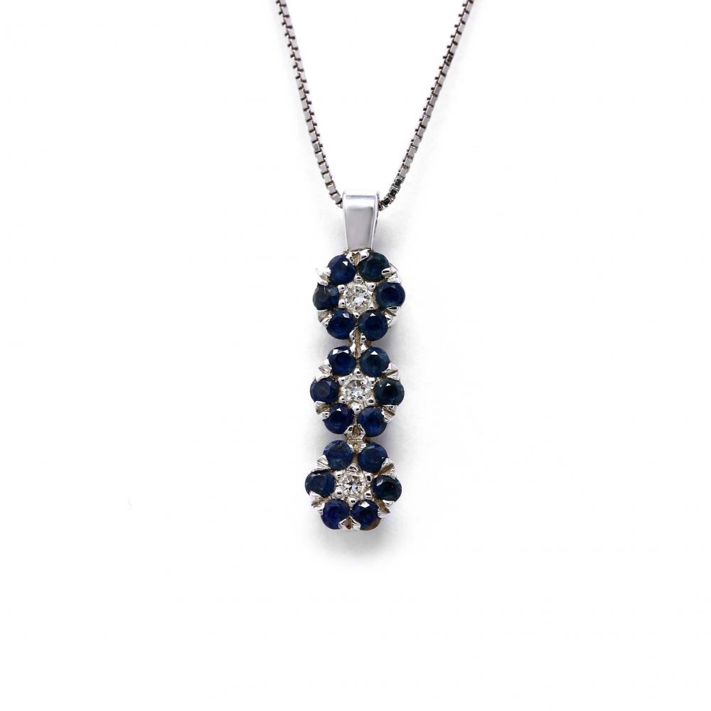 Pendente con Zaffiri CT 0.36 e 3 Diamanti CT 0.07