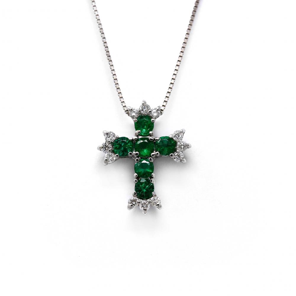 Pendente croce con Smeraldi rotondi CT 0.45 e Diamanti CT 0.18