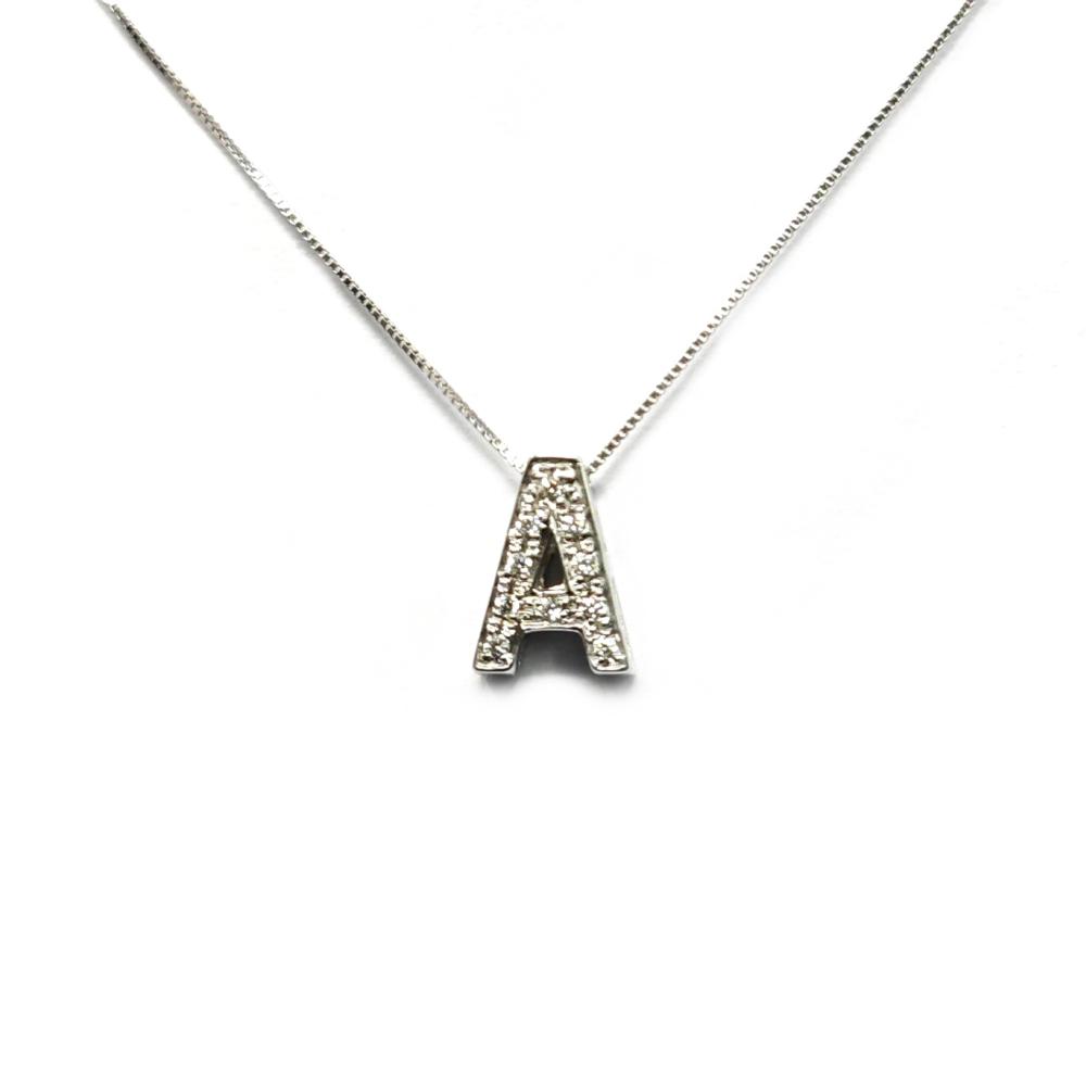Pendente Lettera A con Diamanti CT 0.04