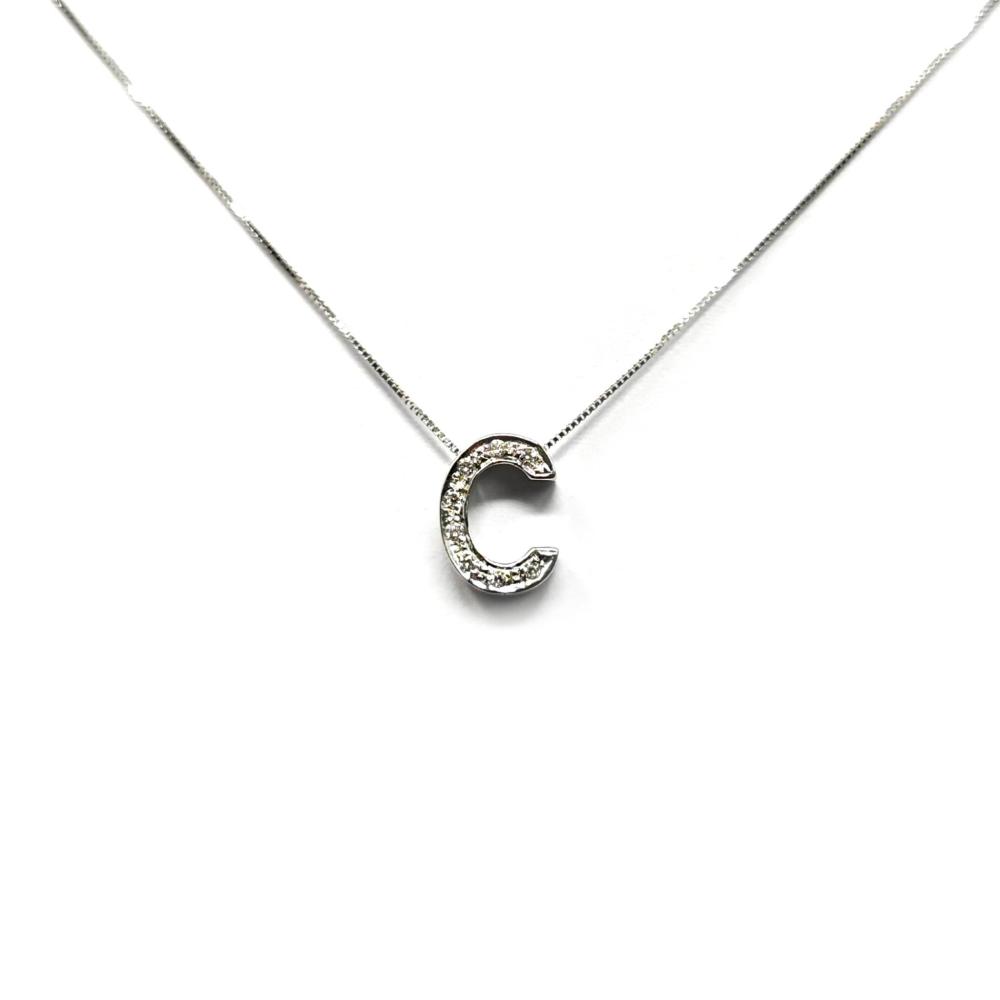 Pendente Lettera C con Diamanti CT 0.04