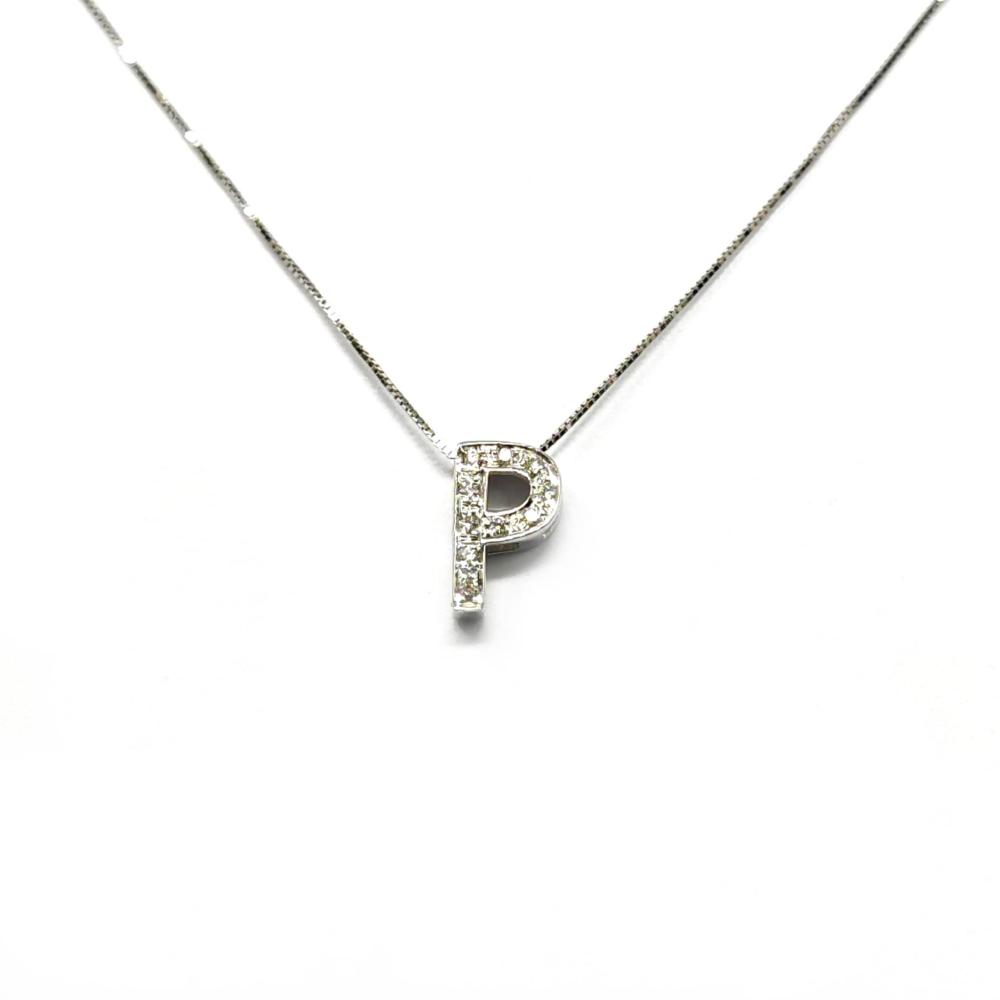 Pendente Lettera P con Diamanti CT 0.04