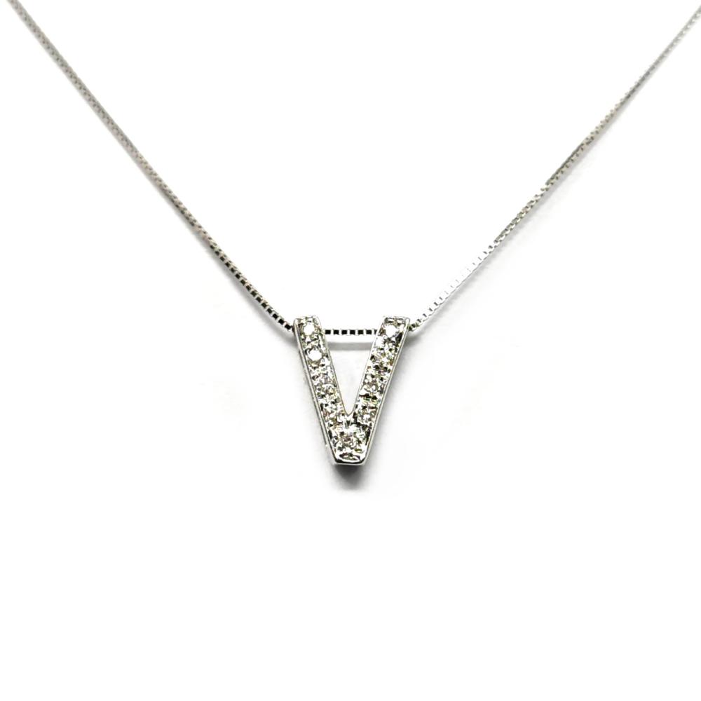 Pendente Lettera V con Diamanti CT 0.04