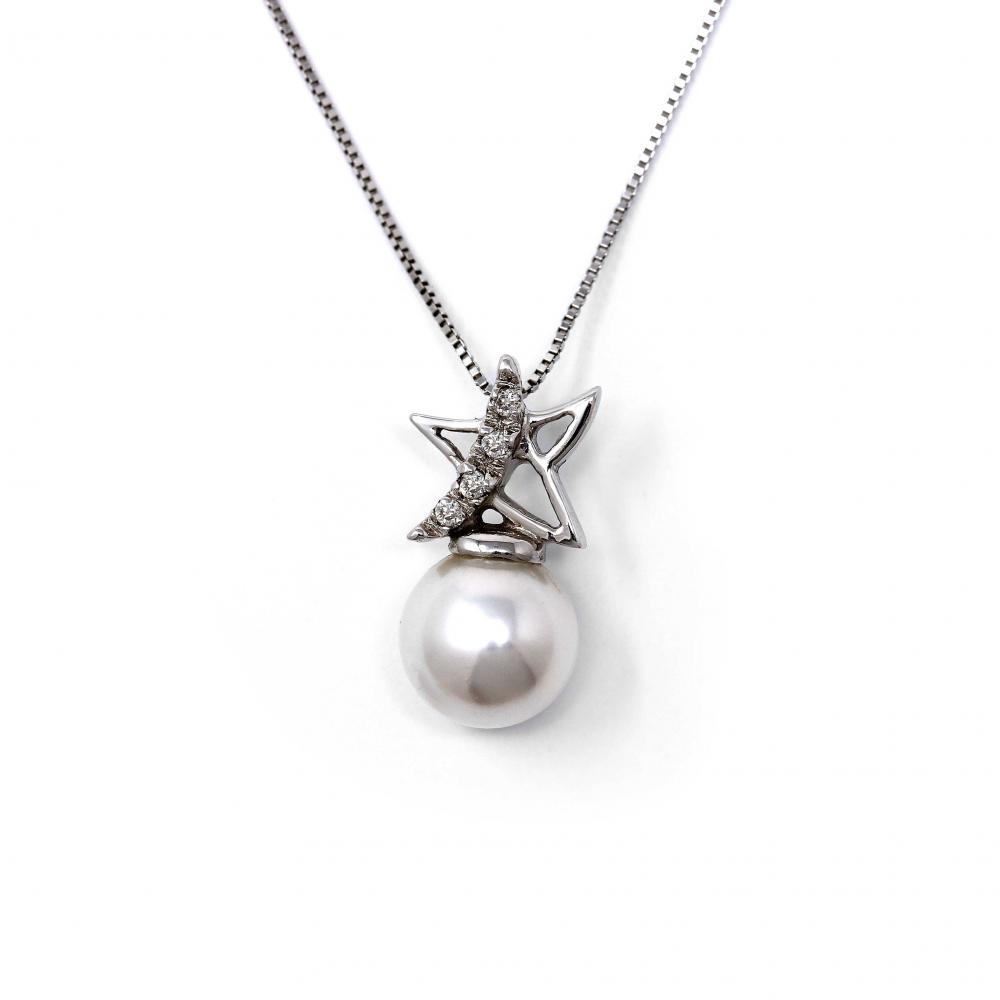 Pendente Stella con Perla Akoya 6/6.5 e Diamanti CT 0.02