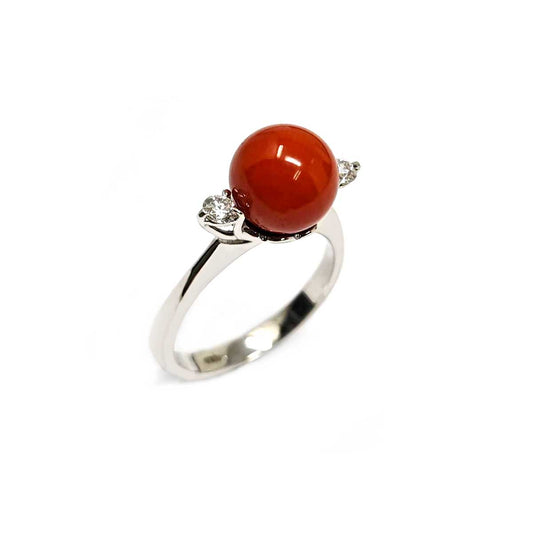 Anello con Corallo Mediterraneo mm 8.5/9 e Diamanti