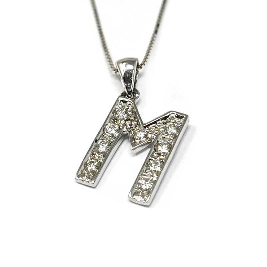 Pendente Lettera M con Diamanti CT. 0.24