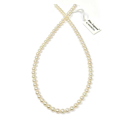 Filo di Perle Mikimoto 6/5,5 mm