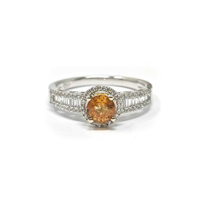 Anello Solitario con Diamanti CT 0.46 e Zaffiro Arancio CT 0.92