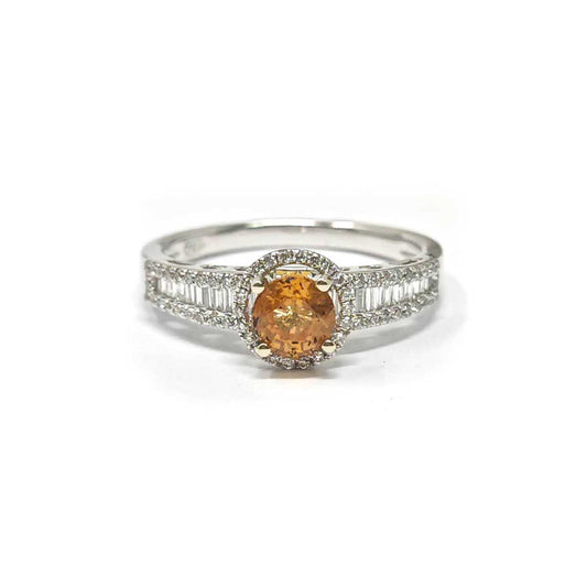 Anello Solitario con Diamanti CT 0.46 e Zaffiro Arancio CT 0.92