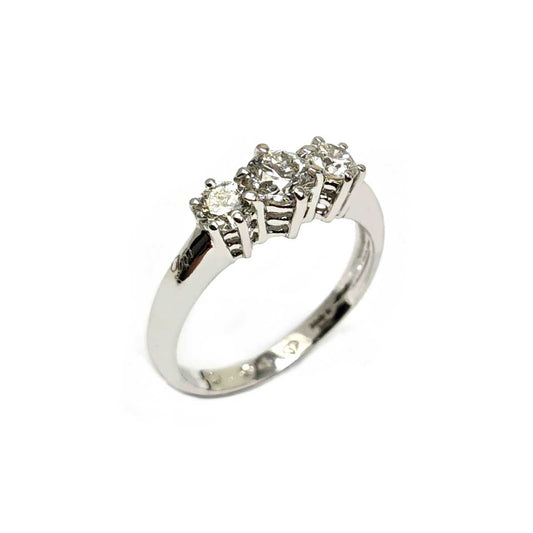 Anello Trilogy in Oro Bianco con Diamanti CT 0.94