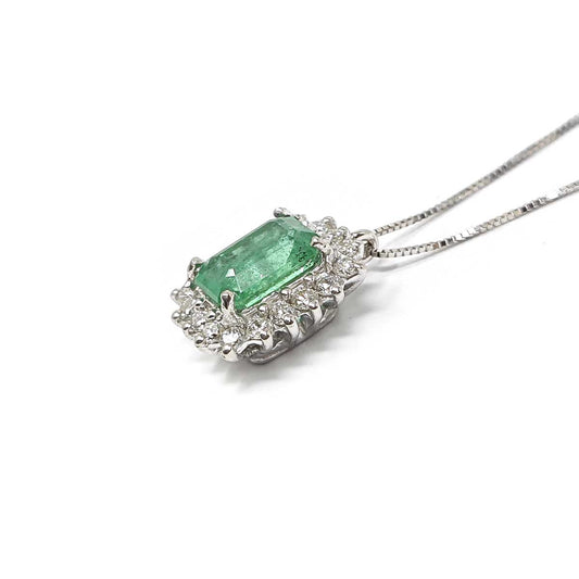 Pendente con Smeraldo CT 0.98 e Diamanti CT 0.30