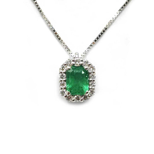 Pendente con Smeraldo Rettangolare CT 0.40 e Diamanti CT 0.15