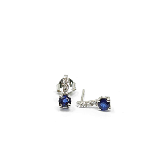 Orecchini con Diamanti CT 0.03 e Zaffiri CT 0.42