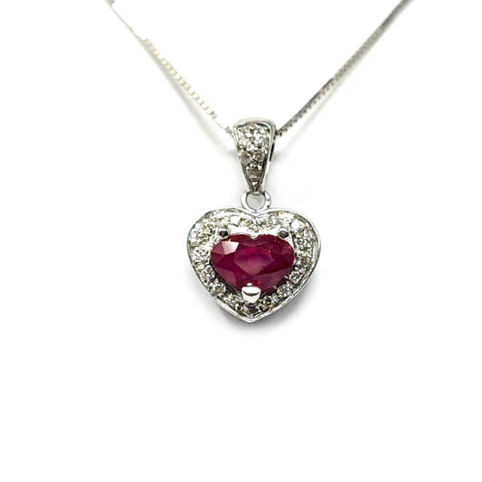 Pendente con Rubino Cuore CT 1.10 e Diamanti  CT 0.13