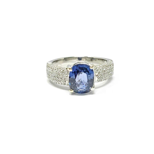 Anello con Zaffiro CT 2.53 e Diamanti CT 0.87