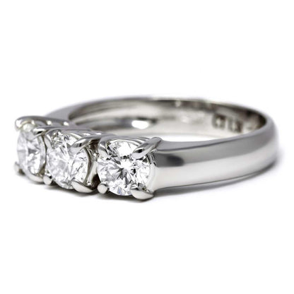 Anello Trilogy con Diamanti CT 1.38 VVS F