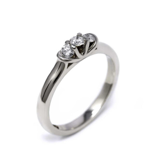 Anello Trilogy con Diamanti CT 0.30 VS1 F