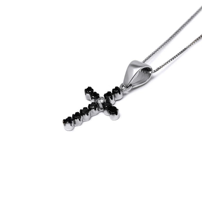 Pendente Croce con Diamanti Neri CT 0.24 e Bianco CT 0.02