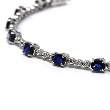 Bracciale con Zaffiri Ovali CT 6.24 e Diamanti CT 0.43