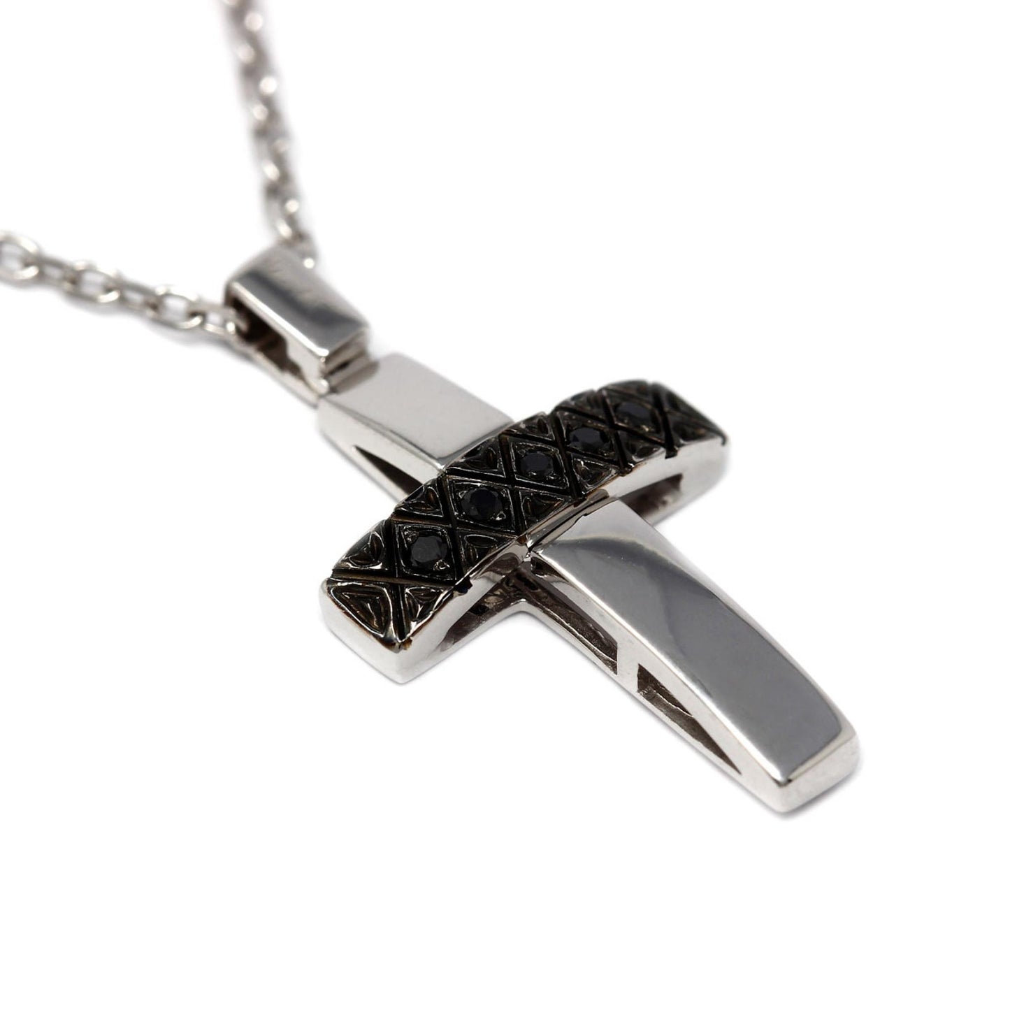 Pendente Croce con Diamanti Neri CT 0.05
